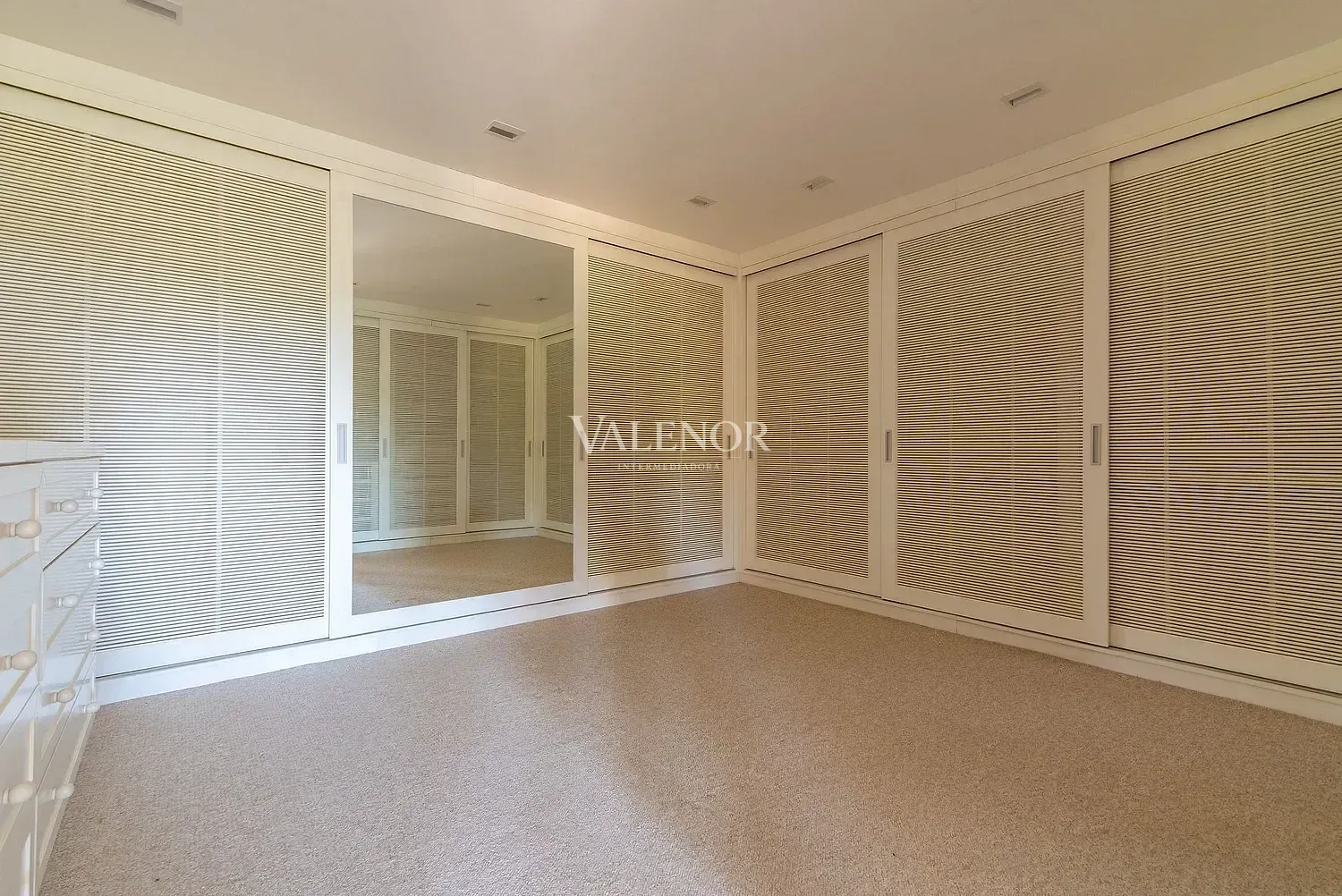 Casa, 7 quartos, 3635 m² - Foto 41