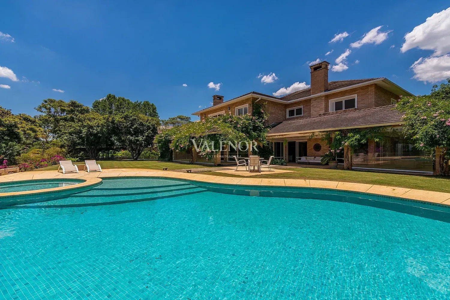 Casa, 7 quartos, 3635 m² - Foto 2