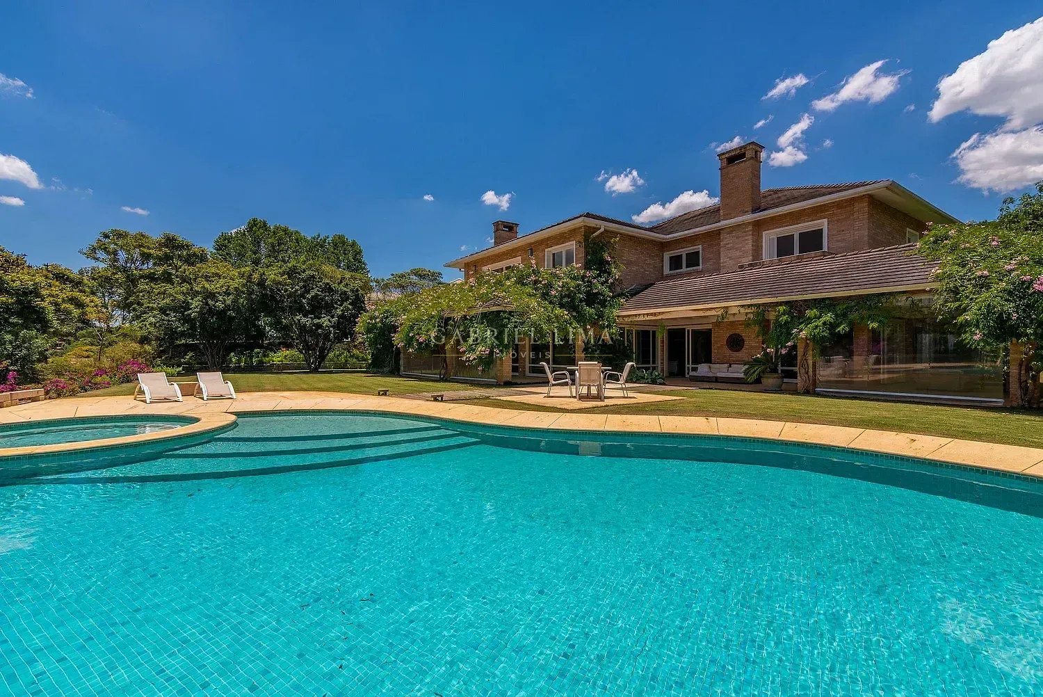 Casa, 7 quartos, 3635 m² - Foto 2