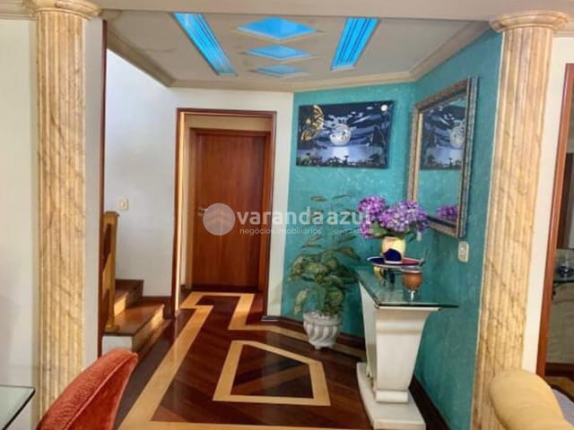 Casa com 420m² 4 quartos e 5 banheiros, à venda, no bairro Cidade Parquelandia em Mogi das Cruzes