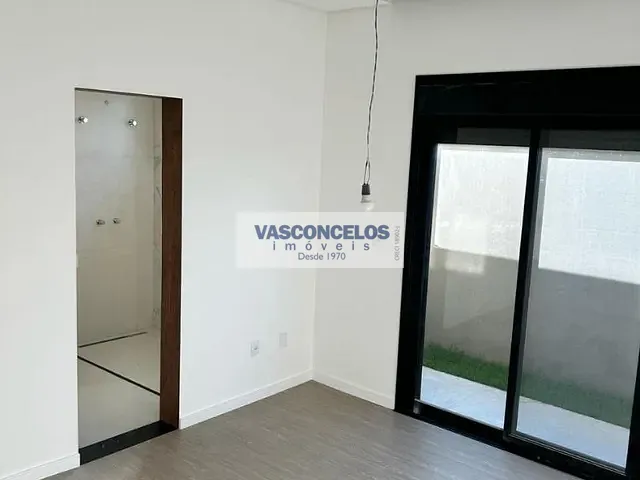Casa com 279m² 3 quartos e 3 banheiros, à venda, no bairro Jardim das Flores em São José dos Campos