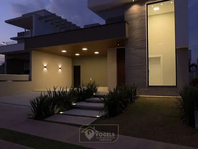 Casa 3 quartos e 4 banheiros, à venda, no bairro Residencial Portal do Sol em Holambra