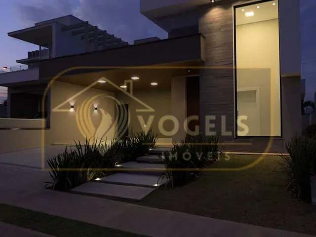 Casa 3 quartos e 4 banheiros, à venda, no bairro Residencial Portal do Sol em Holambra