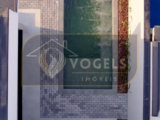 Casa 3 quartos e 4 banheiros, à venda, no bairro Residencial Portal do Sol em Holambra