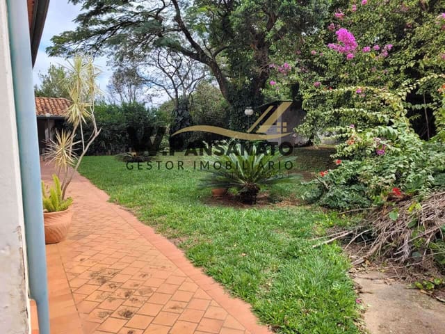 Casa com 2000m² 4 quartos e 6 banheiros, à venda, no bairro Recanto Amapola em Bragança Paulista