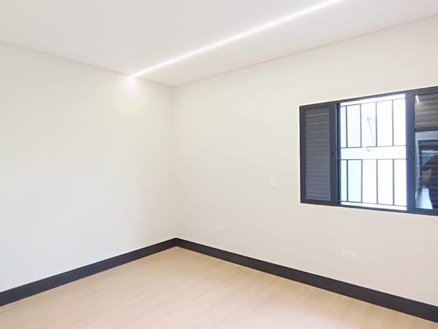 Foto do Casa - Uma bela casa alto padrão com piscina, pra você que busca conforto e elegância, à venda, no Jardim Santa Rosa, Maringá, PR | Wagner Inhesta broker