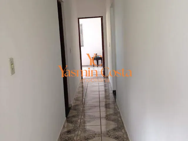 Casa com 300m² 3 quartos e 2 banheiros, à venda, no bairro Vila Mariana em Cambuí