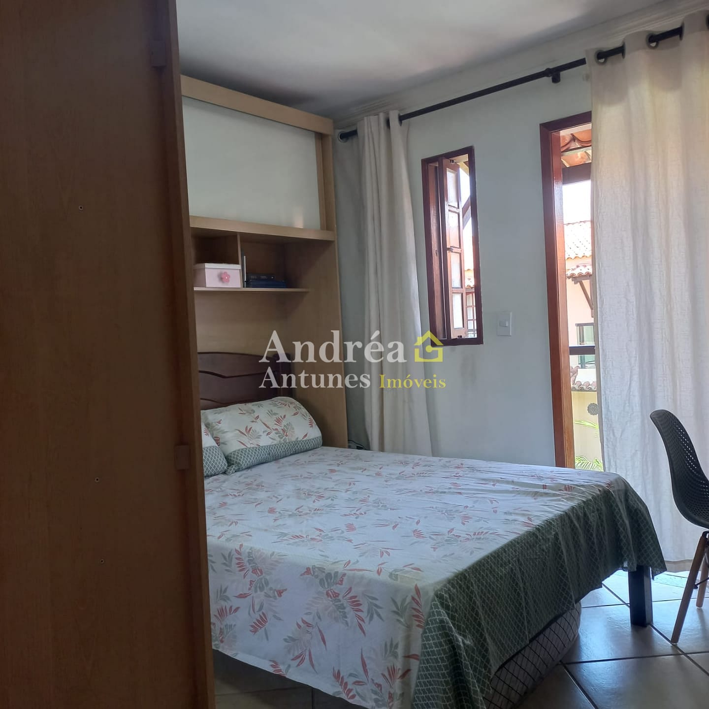 Casa à venda com 3 quartos, 67m² - Foto 8