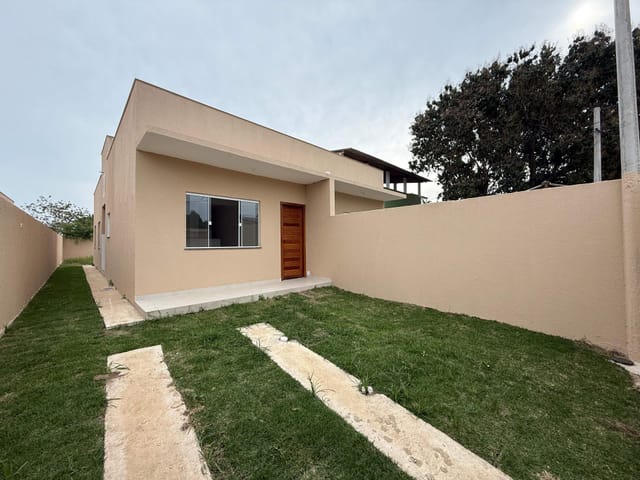 Casa com 180m² 2 quartos e 1 banheiro, à venda, no bairro Recanto do Sol em São Pedro da Aldeia