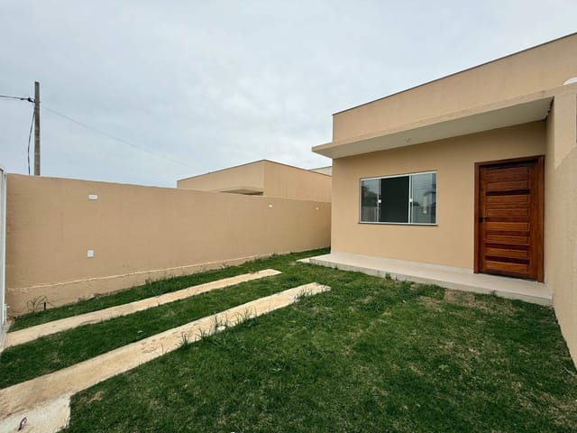 Casa com 180m² 2 quartos e 1 banheiro, à venda, no bairro Recanto do Sol em São Pedro da Aldeia