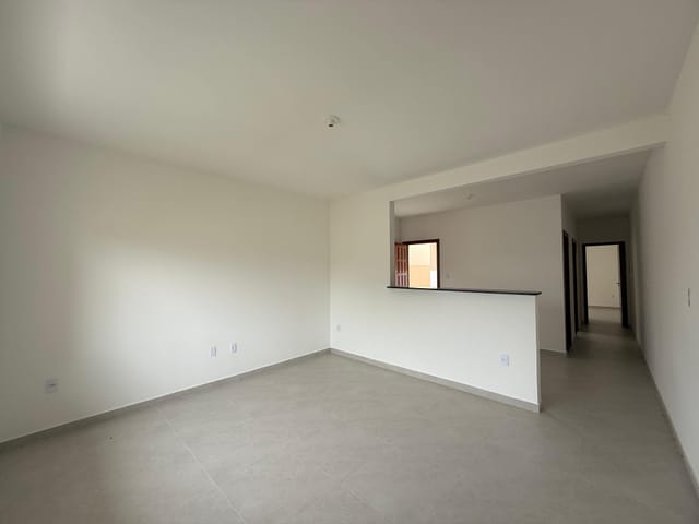 Casa com 180m² 2 quartos e 1 banheiro, à venda, no bairro Recanto do Sol em São Pedro da Aldeia