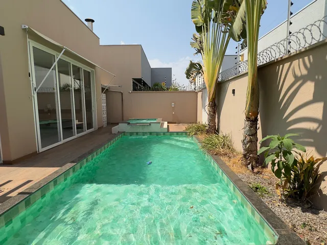Casa com 360m² 3 quartos e 4 banheiros, à venda, no bairro Plano Diretor Sul em Palmas