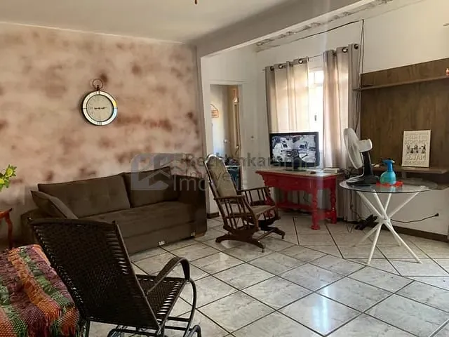 Casa com 107m² 3 quartos e 2 banheiros, à venda, no bairro Barreira Cravo em Volta Redonda