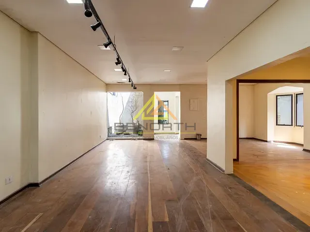 Casa com 400m², para alugar, no bairro Santana em São Paulo