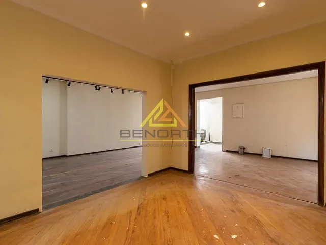 Casa com 400m², para alugar, no bairro Santana em São Paulo