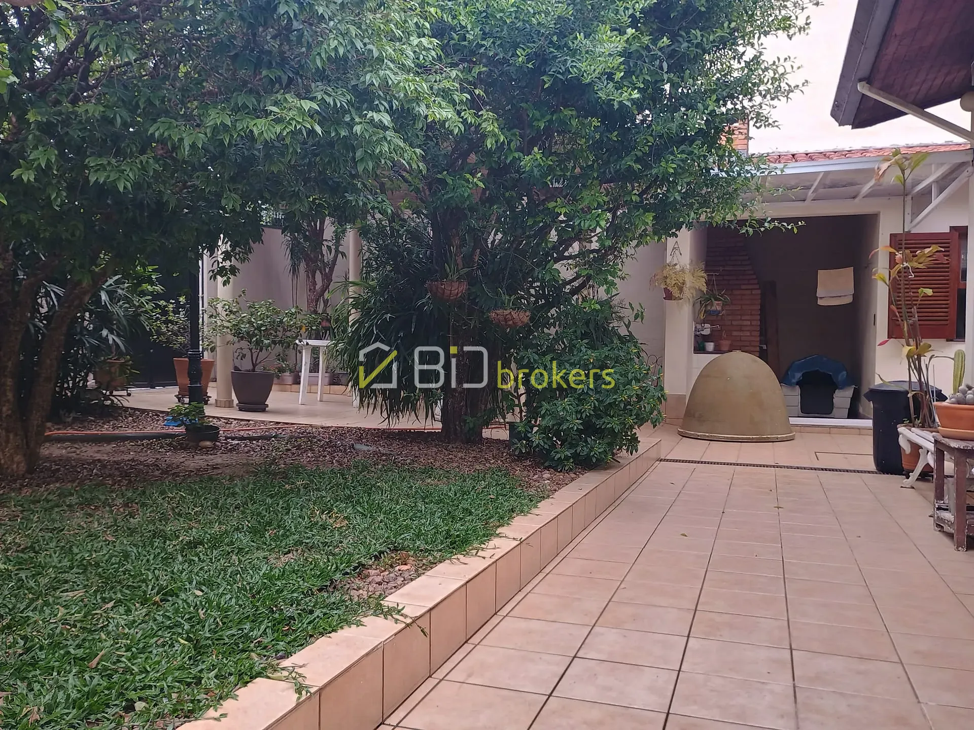 Casa, 5 quartos, 223 m² - Foto 2
