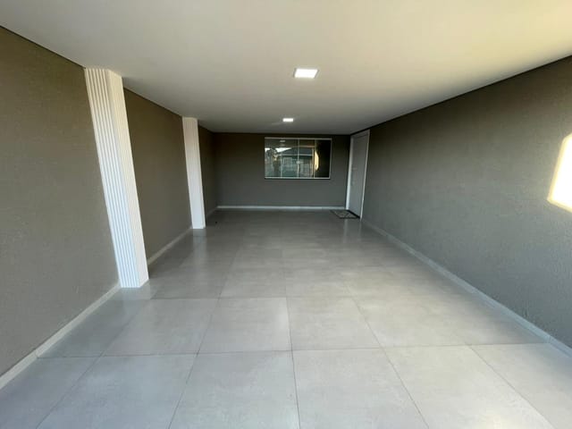 Casa com 158m² 3 quartos e 2 banheiros, à venda, no bairro Neves em Ponta Grossa