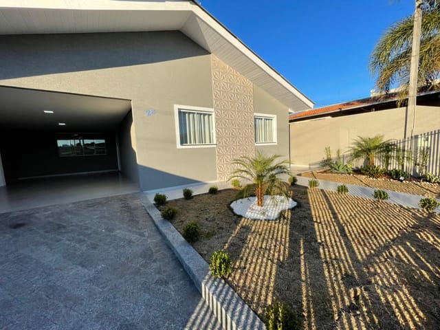 Casa com 158m² 3 quartos e 2 banheiros, à venda, no bairro Neves em Ponta Grossa