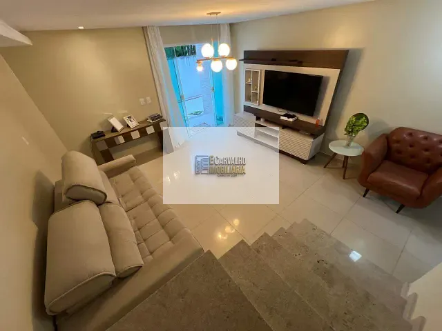 Casa 3 quartos e 4 banheiros, à venda, no bairro Jardim Atlântico em Ilhéus