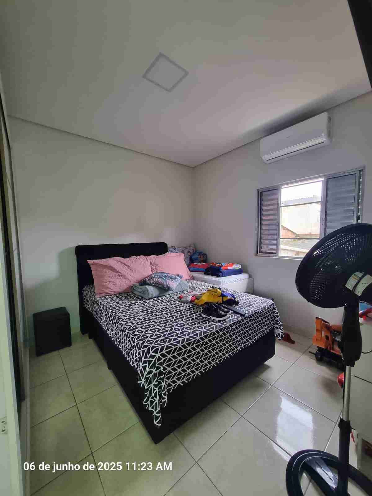 Casa à venda com 2 quartos, 68m² - Foto 17