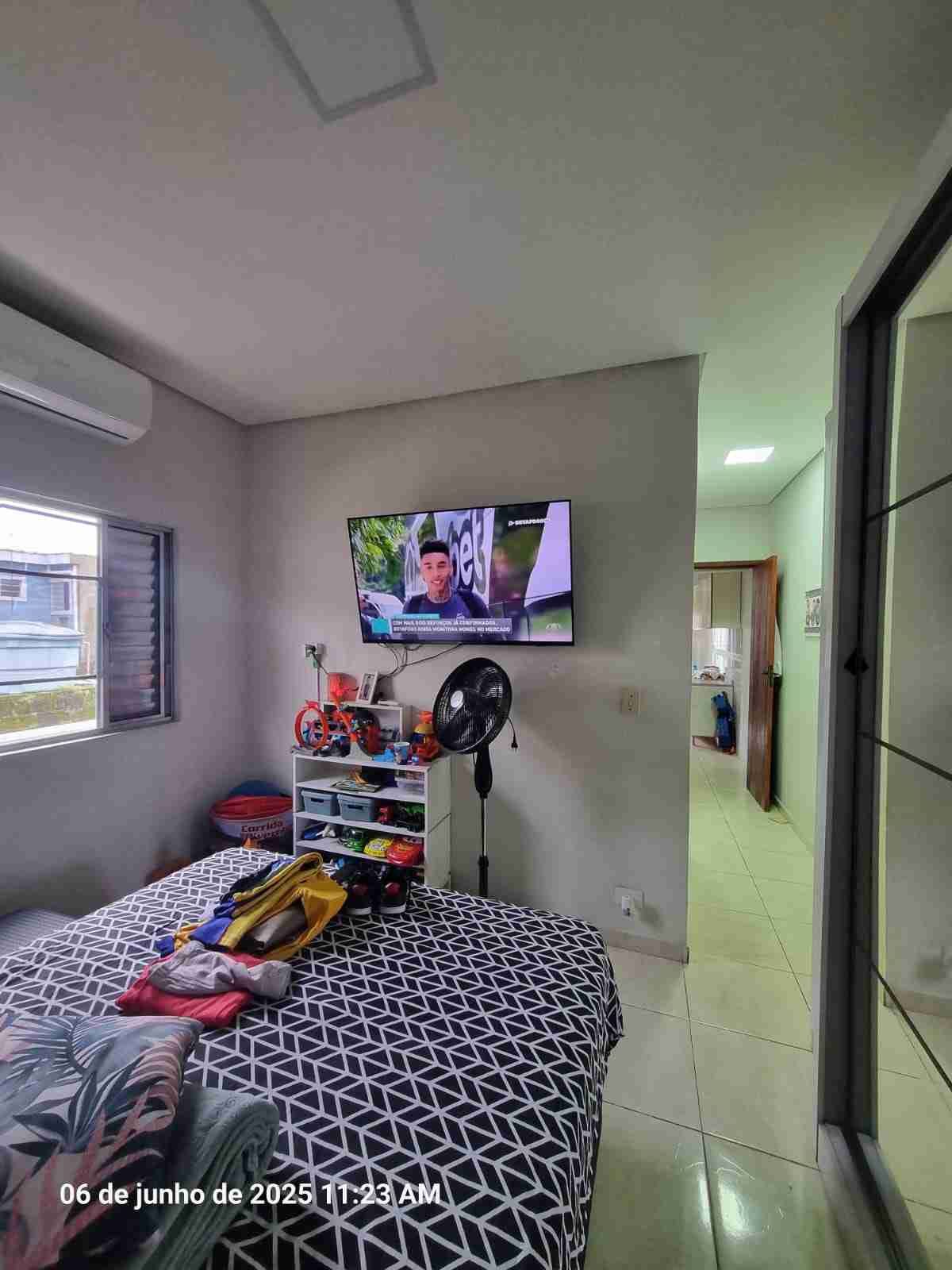 Casa à venda com 2 quartos, 68m² - Foto 18