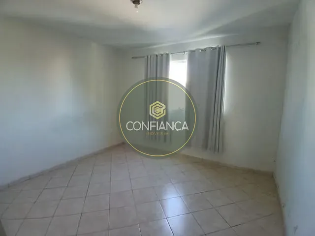Casa 3 quartos e 2 banheiros, para alugar, no bairro São Gabriel em Belo Horizonte