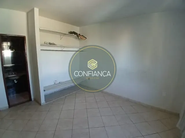 Casa 3 quartos e 2 banheiros, para alugar, no bairro São Gabriel em Belo Horizonte