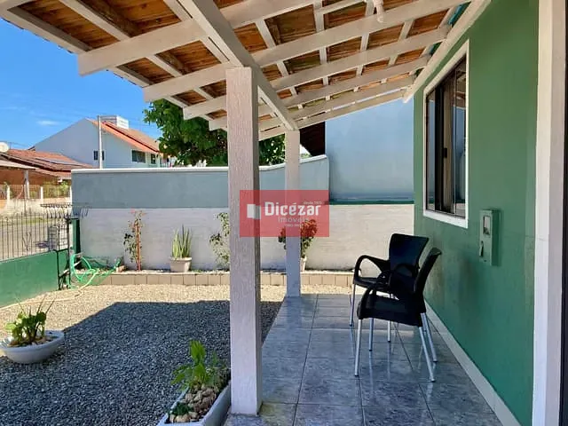 Casa com 300m² 3 quartos e 1 banheiro, à venda, no bairro Centro em Penha