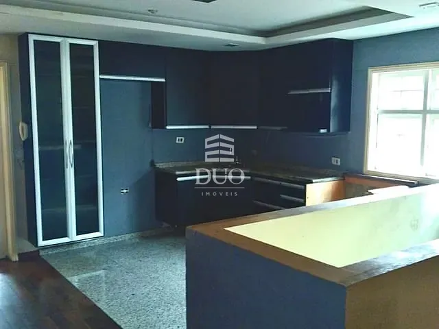 Casa com 150m² 3 quartos e 4 banheiros, à venda, no bairro Jardim Yaya em Carapicuíba