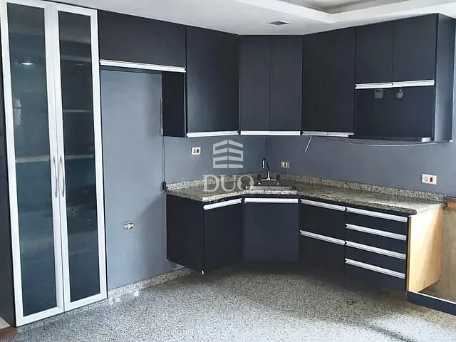 Casa com 150m² 3 quartos e 4 banheiros, à venda, no bairro Jardim Yaya em Carapicuíba