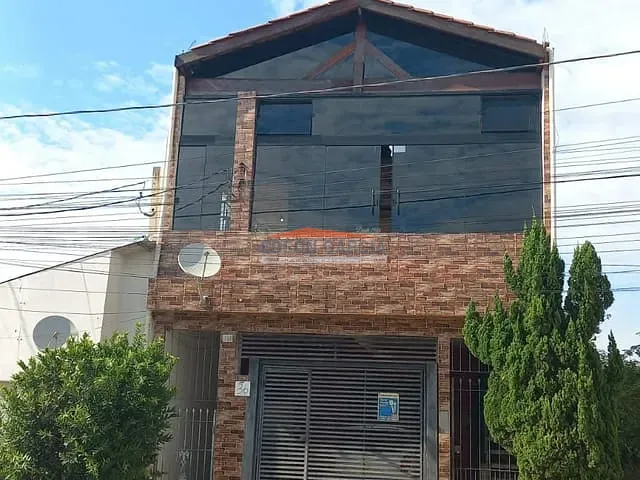 Casa 8 quartos e 6 banheiros, à venda, no bairro Parque São Bento em Sorocaba