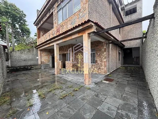 Casa com 230m² 5 quartos e 3 banheiros, à venda, no bairro Tauá em Rio de Janeiro
