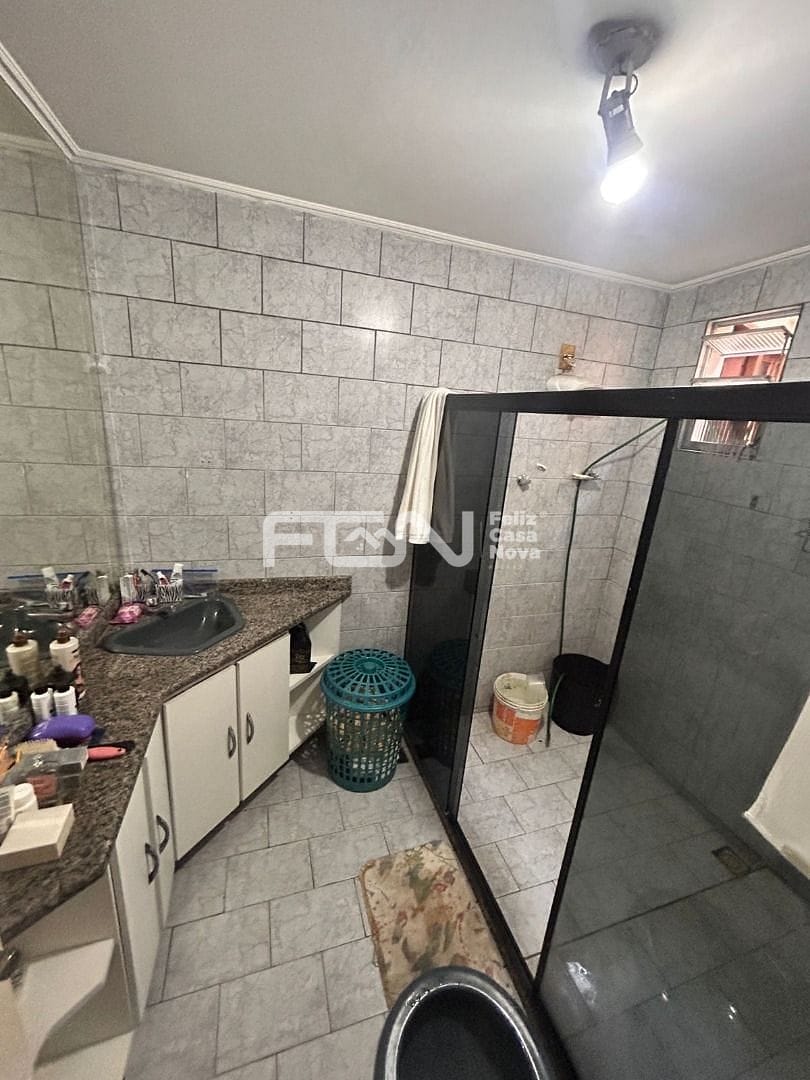 Casa à venda e aluguel com 4 quartos, 262m² - Foto 19