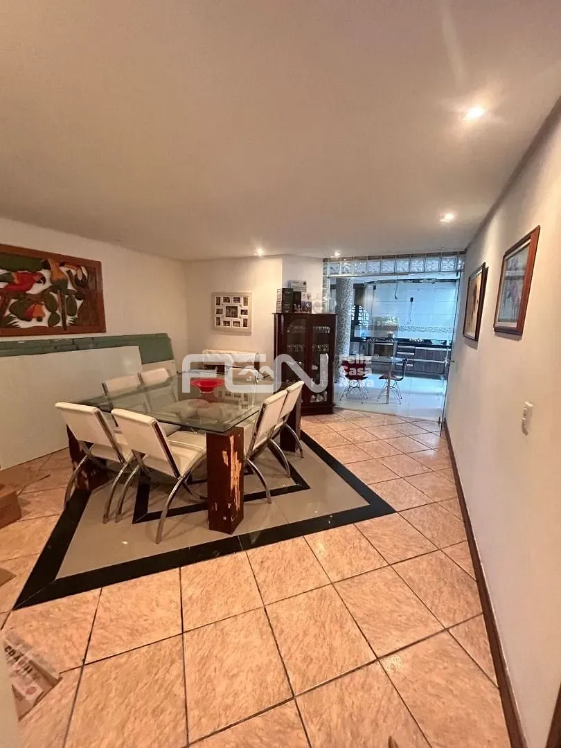 Casa, 4 quartos, 262 m² - Foto 6