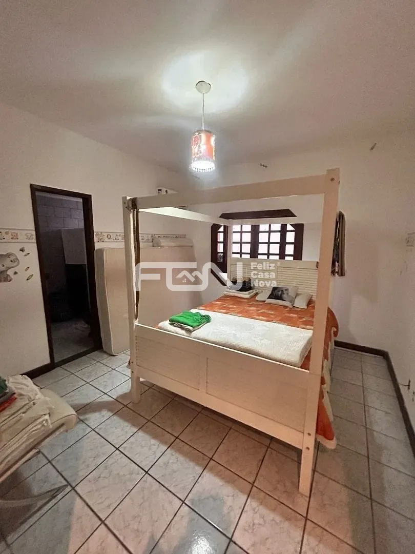 Casa, 4 quartos, 262 m² - Foto 13