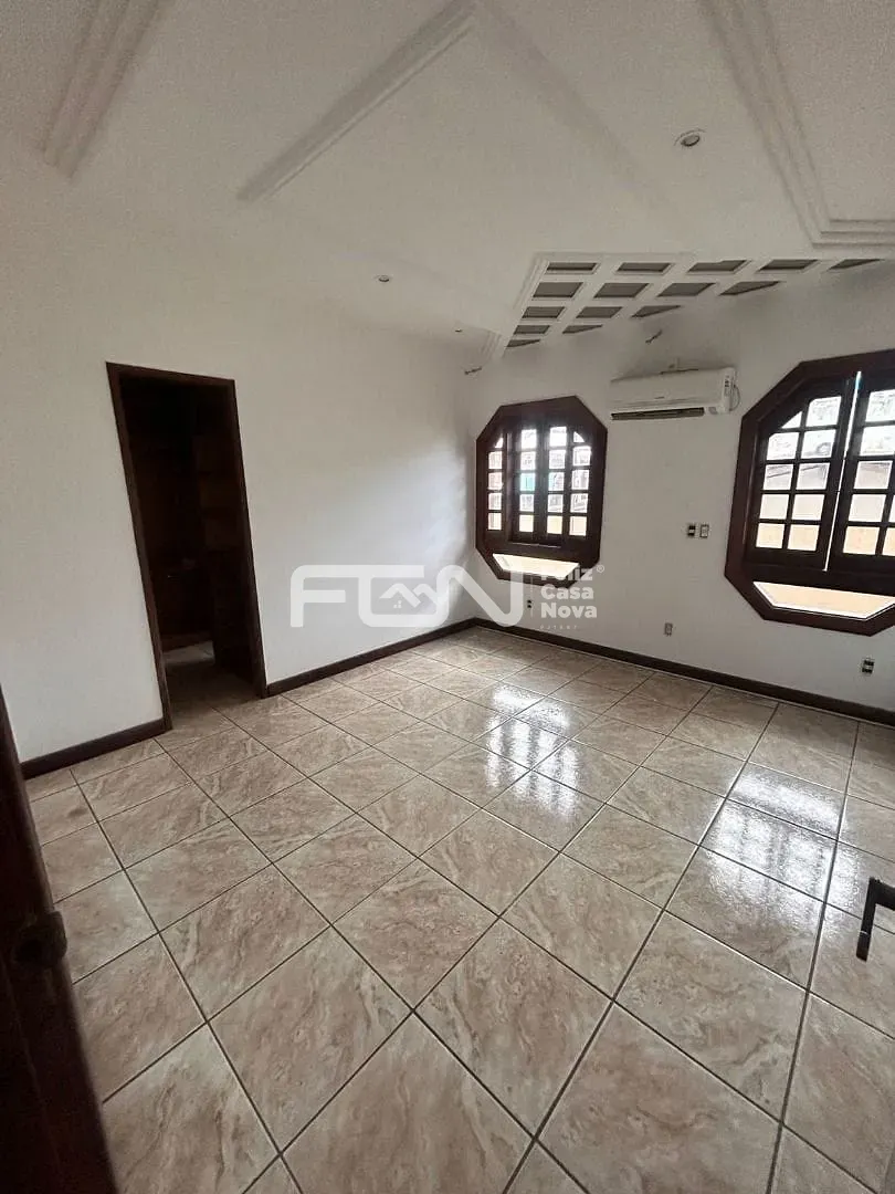 Casa, 4 quartos, 262 m² - Foto 12