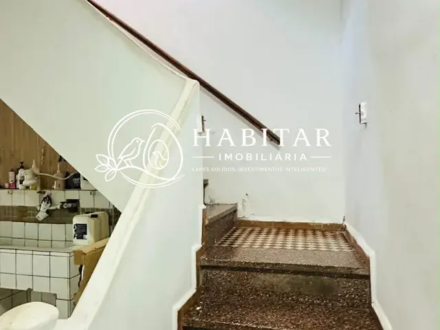 Casa com 330m² 4 quartos e 4 banheiros, à venda, no bairro Centro em Corumbá