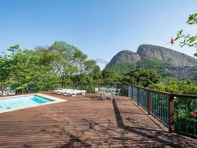 Casa com 1200m² 4 quartos e 4 banheiros, à venda, no bairro Gávea em Rio de Janeiro