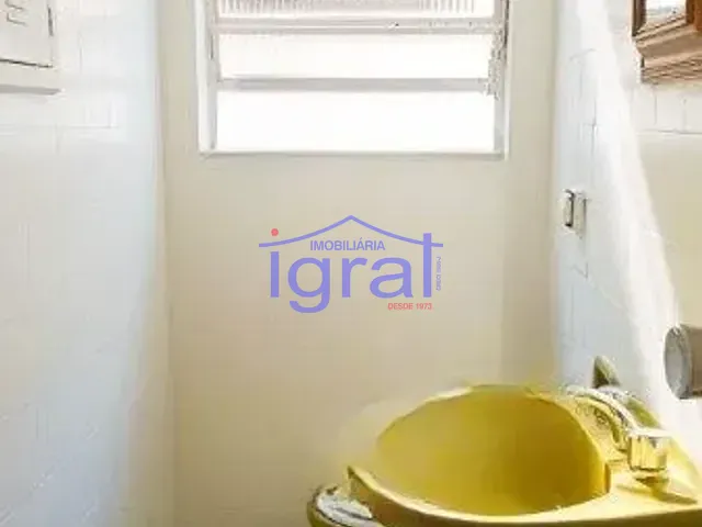 Casa 3 quartos e 3 banheiros, para alugar, no bairro Chácara Monte Alegre em São Paulo
