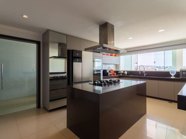 Casa 5 quartos e 6 banheiros, à venda, no bairro Setor Habitacional Vicente Pires em Brasília