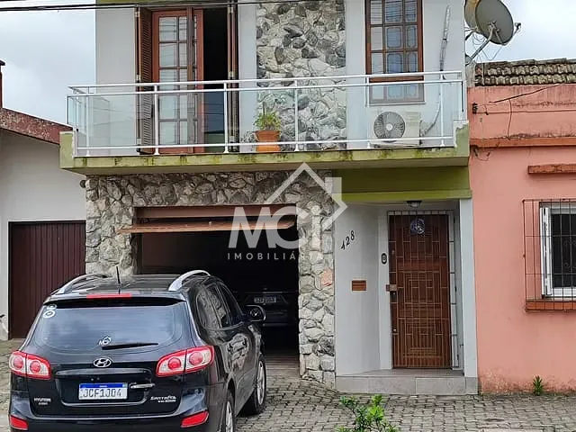Casa 2 quartos e 2 banheiros, à venda, no bairro Quartier em Pelotas