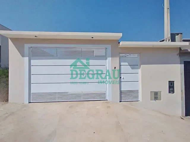 Casa com 210m² 3 quartos e 1 banheiro, à venda, no bairro Loteamento Moradas de Itapeva em Itapeva