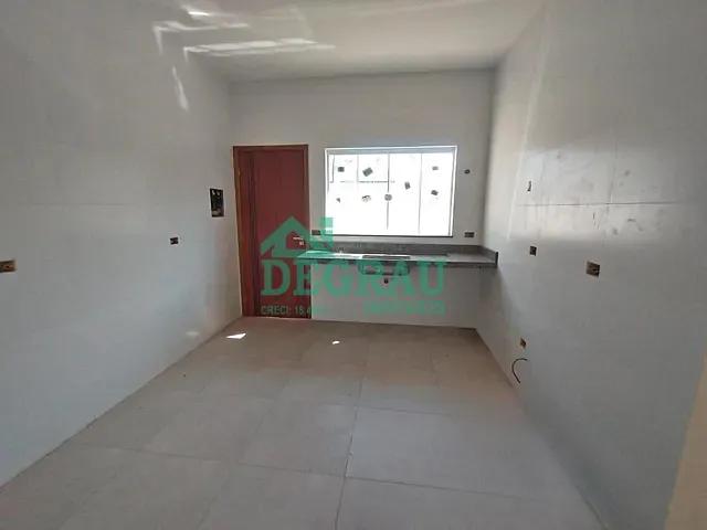 Casa com 210m² 3 quartos e 1 banheiro, à venda, no bairro Loteamento Moradas de Itapeva em Itapeva
