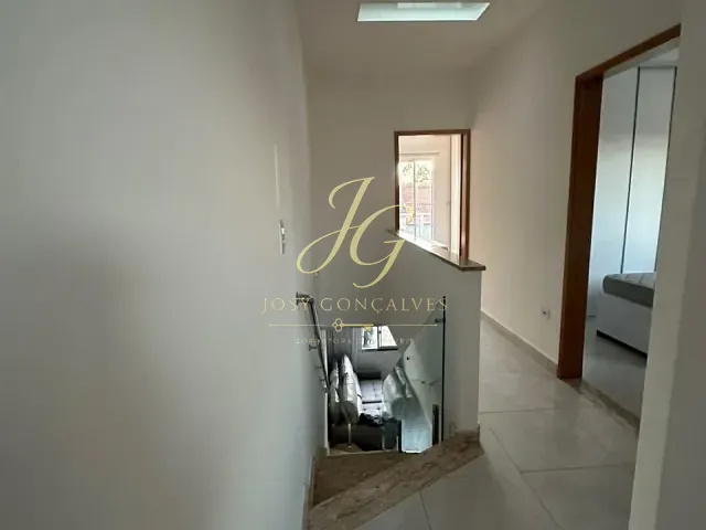 Casa 3 quartos e 3 banheiros, à venda, no bairro Loteamento Rio Acima em Mogi das Cruzes