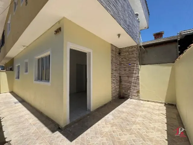 Casa 2 quartos e 2 banheiros, à venda, no bairro Jardim Suarão (Interior) em Itanhaém
