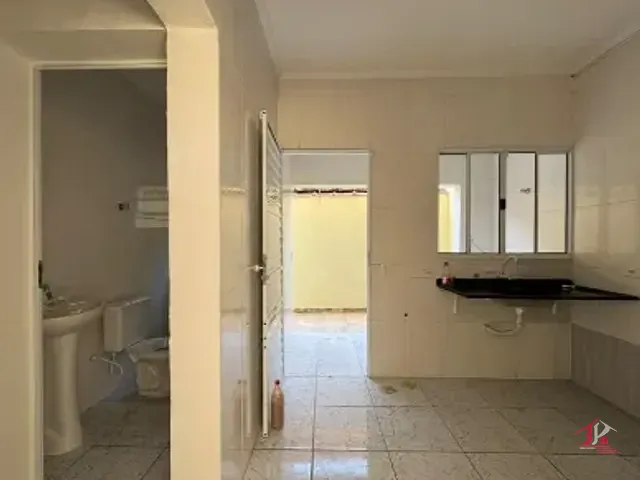 Casa 2 quartos e 2 banheiros, à venda, no bairro Jardim Suarão (Interior) em Itanhaém