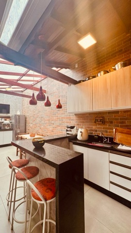 Casa 3 quartos e 2 banheiros, à venda, no bairro Portais (Polvilho) em Cajamar