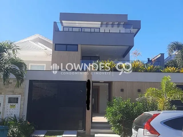 Casa 4 quartos e 6 banheiros, à venda, no bairro Recreio dos Bandeirantes em Rio de Janeiro