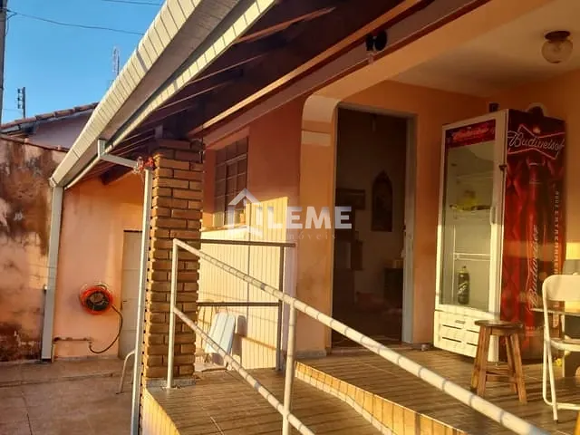 Casa com 240m² 5 quartos e 3 banheiros, à venda, no bairro Vila Santa Cruz em Mococa