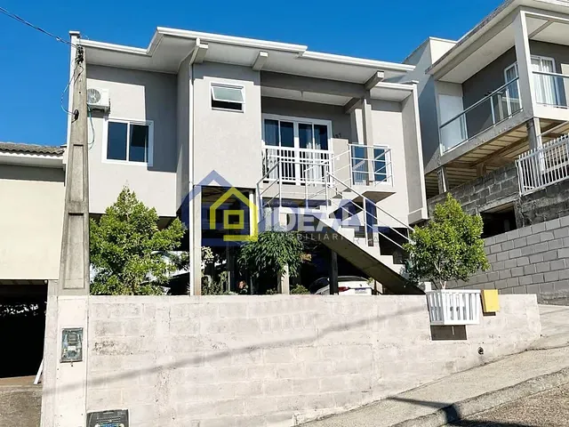 Casa com 70m² 2 quartos e 1 banheiro, à venda, no bairro Cristal em Concórdia